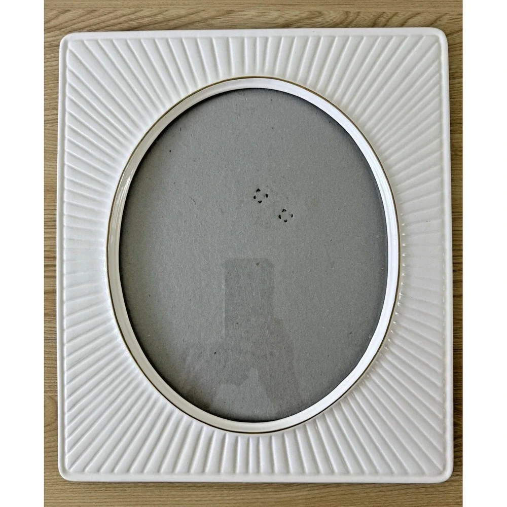 Vintage Burnes of Boston 8x10 White Ceramic Picture Frame Gold Trim Ribbed Desig